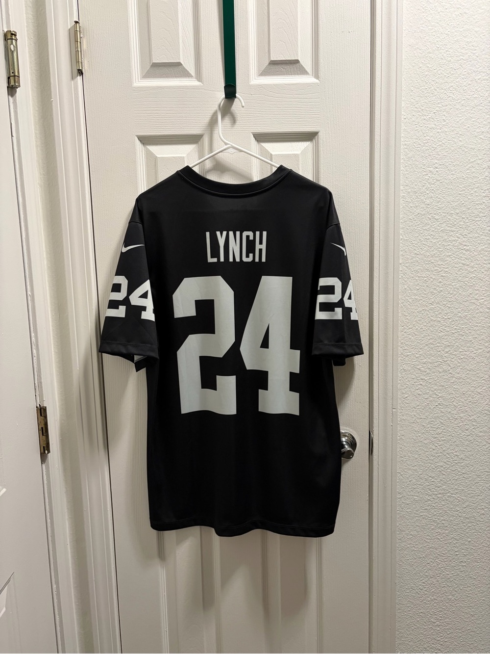 Marshawn Lynch Oakland Raiders Legend Performance Top Jersey - Men’s Large